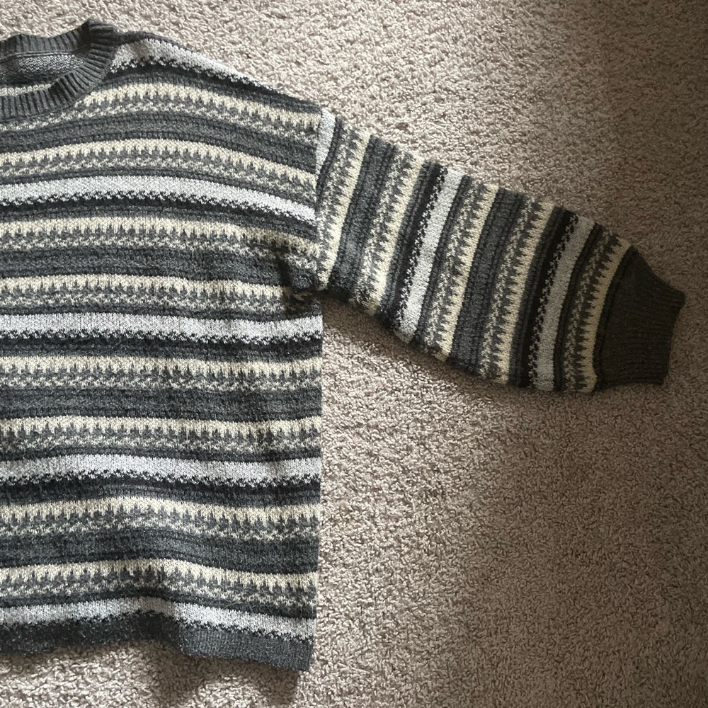 Romwe Sweater - Picture 4 of 4